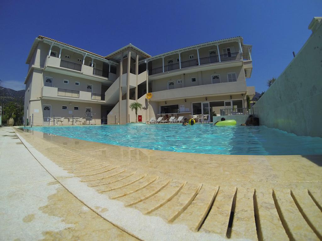 Happyland Hotel Apartments Nydri  Exterior photo